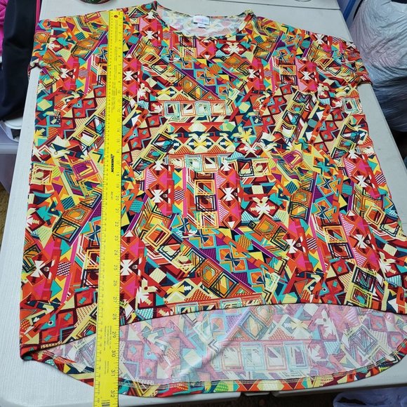 LuLaRoe Women's Size Large Tunic Shirt Multi-Color‎ Top Aztec Design Blouse - Picture 9 of 10
